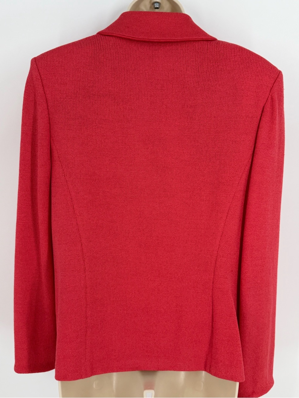 St. John Collection Coral Knit Blazer 10 Pearl Buttons Heritage Luxury Made USA - Picture 7 of 12